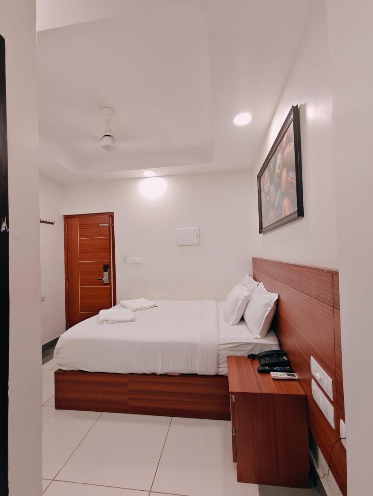 Nest Residency Hotel Kozhikode Exterior photo